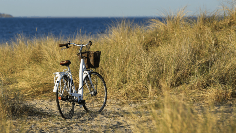 3 Unforgettable Cycling Routes to Explore